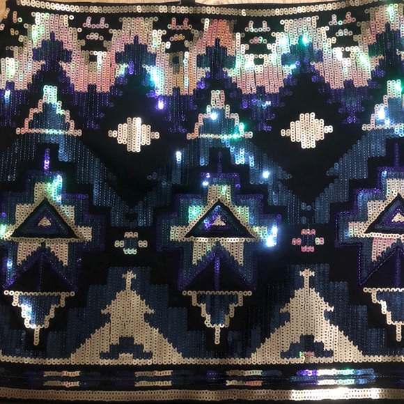 Express Sequin Embellished Mini Skirt - Picture 4 of 5